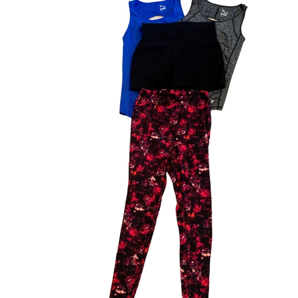 ☀️ 2/$12 EUC Old Navy Maternity Active bundle